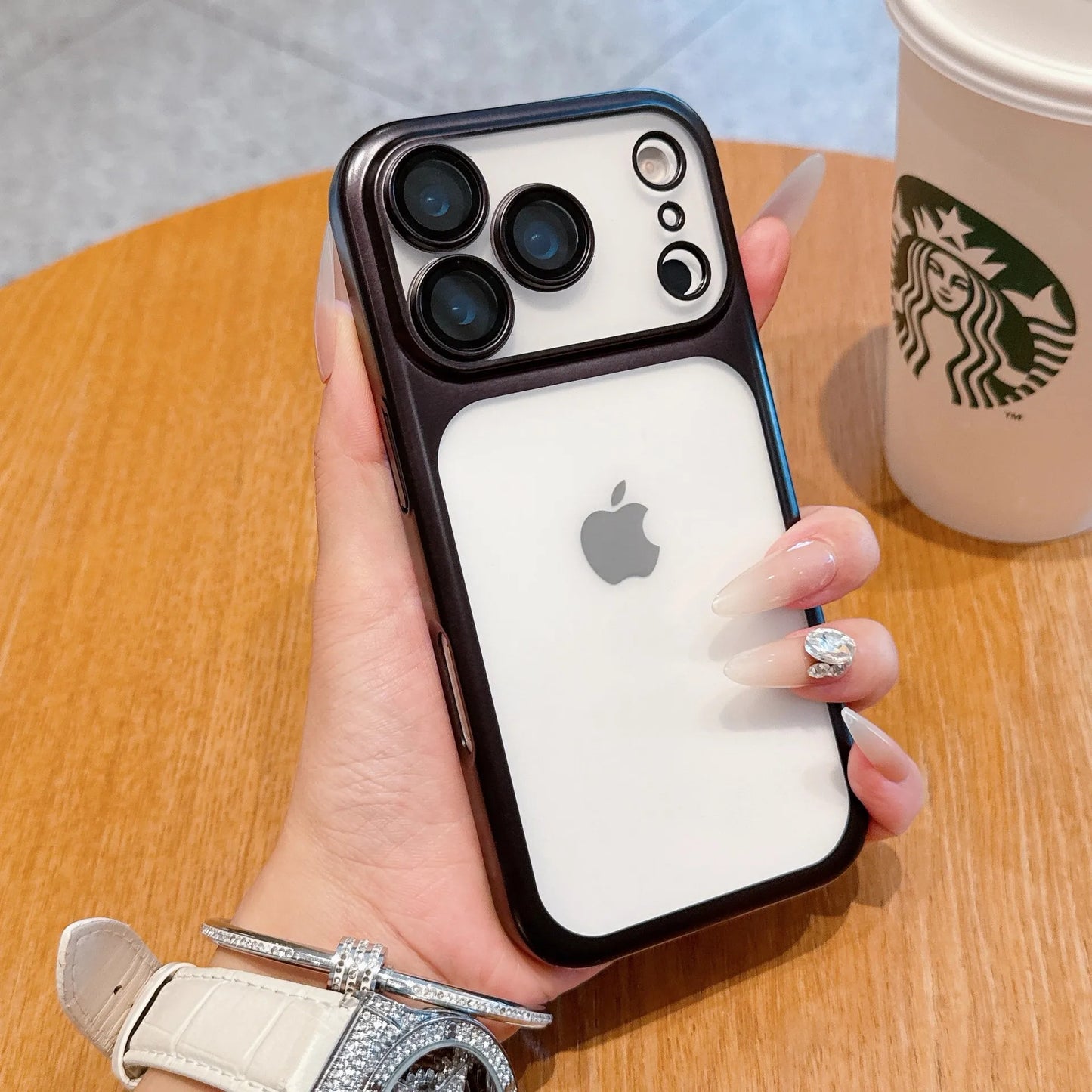 📱 **جراب آيفون 17 برو ماكس المطلي بالطلاء الكهربائي بملمس ماتي فاخر** ✨